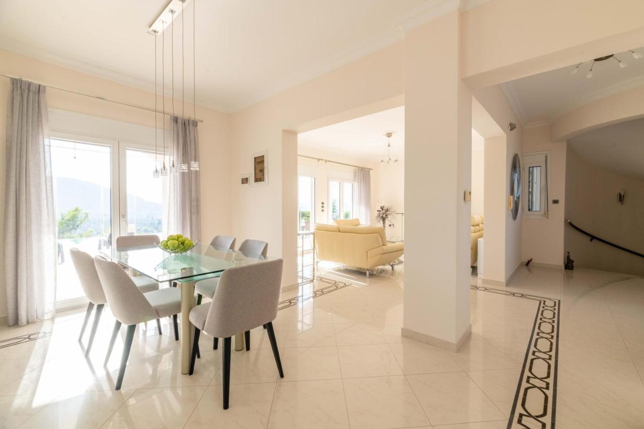 Villa Kamos Archangelos  Eksteriør billede
