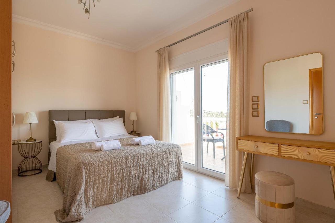 Villa Kamos Archangelos  Eksteriør billede