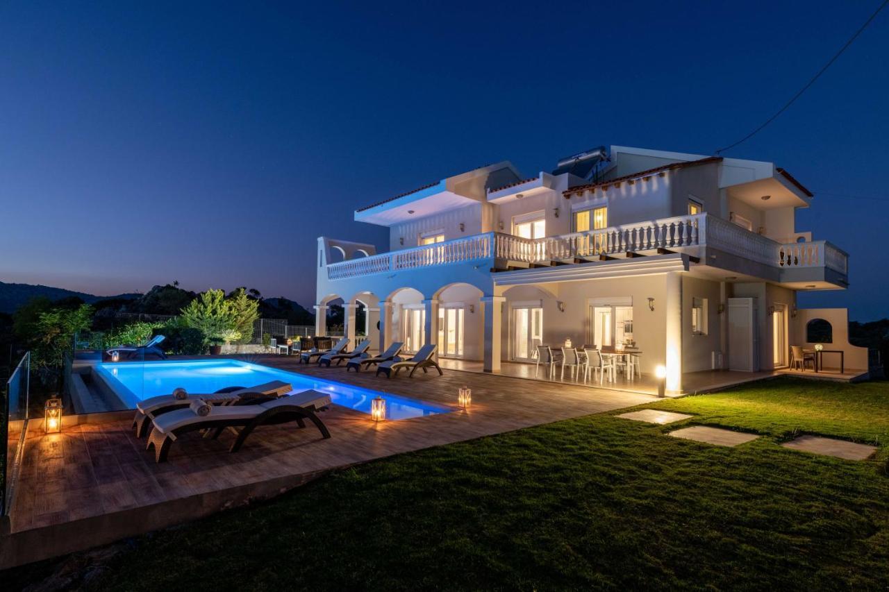Villa Kamos Archangelos  Eksteriør billede