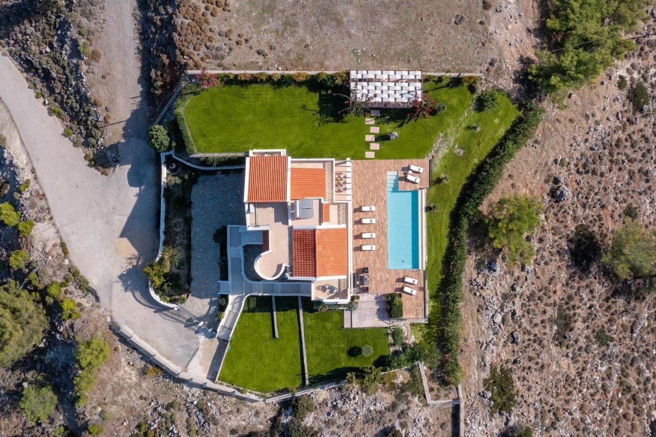 Villa Kamos Archangelos  Eksteriør billede